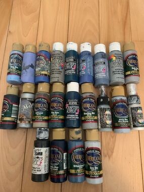 Open Used Lot DecoArt Acrylic Paint Blue Gray 2 oz, 59 ml